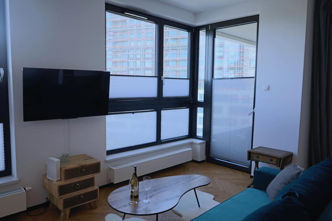 Portova By Oneapartments Premium 그디니아 외부 사진